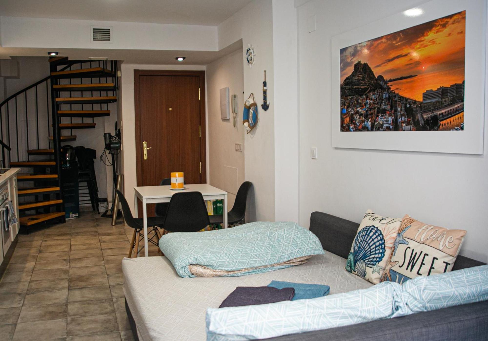 Charming Duplex - Historic Center - 7Min To Beach 阿利坎特 外观 照片